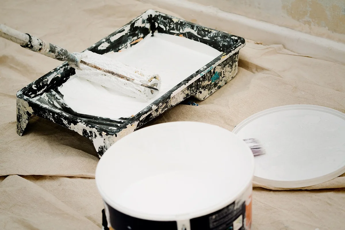 Choisir ses outils de peinture : le bon rouleau change tout