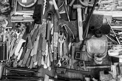 Guide complet pour débutants en bricolage 2026 : outils et astuces essentiels